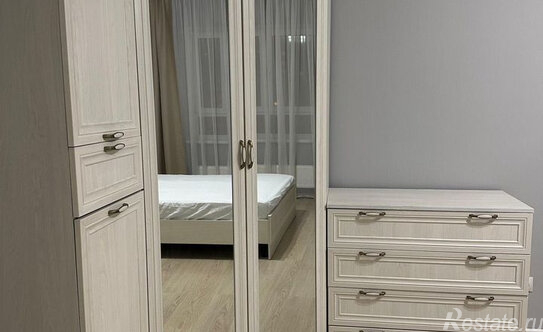 Продажа 4-комн квартиры на вторичном рынке Некрасовка п,  д. 32