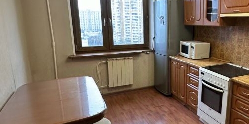 2-комн квартира улица Авиаконструктора Миля, 15к1