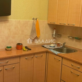 Продажа 1-комн квартиры на вторичном рынке улица Обручева