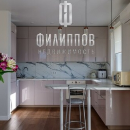 Продажа 3-комн квартиры на вторичном рынке Комендантский пр-кт,  д. 54
