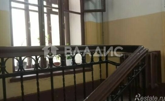 Продажа 4-комн квартиры на вторичном рынке Московская М. ул,  д. 4