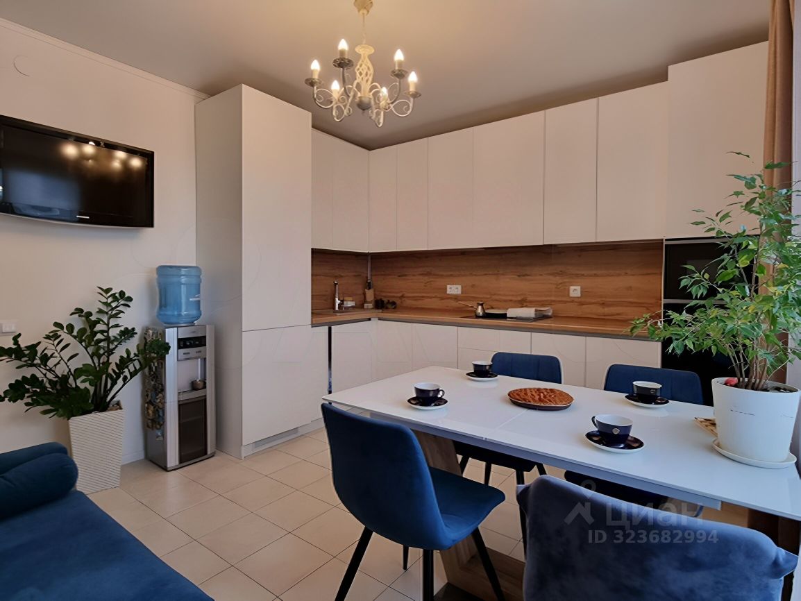 Продажа 3-комн квартиры на вторичном рынке улица Римского-Корсакова, 11к5