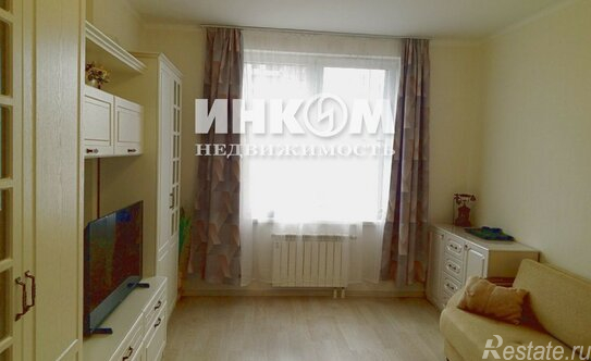 Продажа 3-комн квартиры на вторичном рынке Нарвская улица,  д. 5