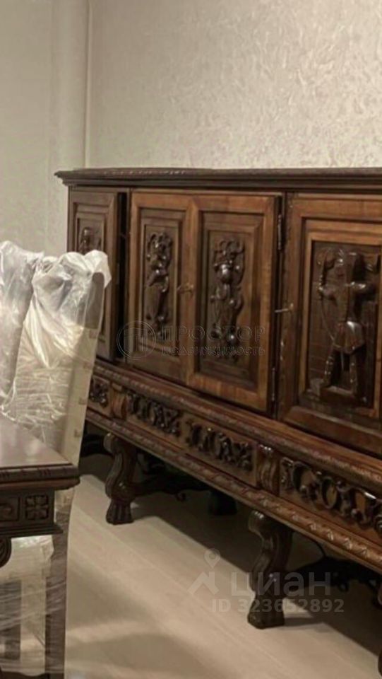 Продажа 3-комн квартиры на вторичном рынке улица Маршала Савицкого, 16
