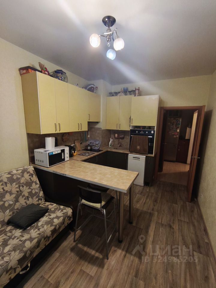 Продажа 1-комн квартиры на вторичном рынке Голубое пгт, проезд Тверецкий, 16к2