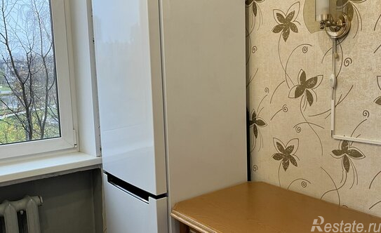 Продажа 2-комн квартиры на вторичном рынке Димитрова ул,  д. 10 к4