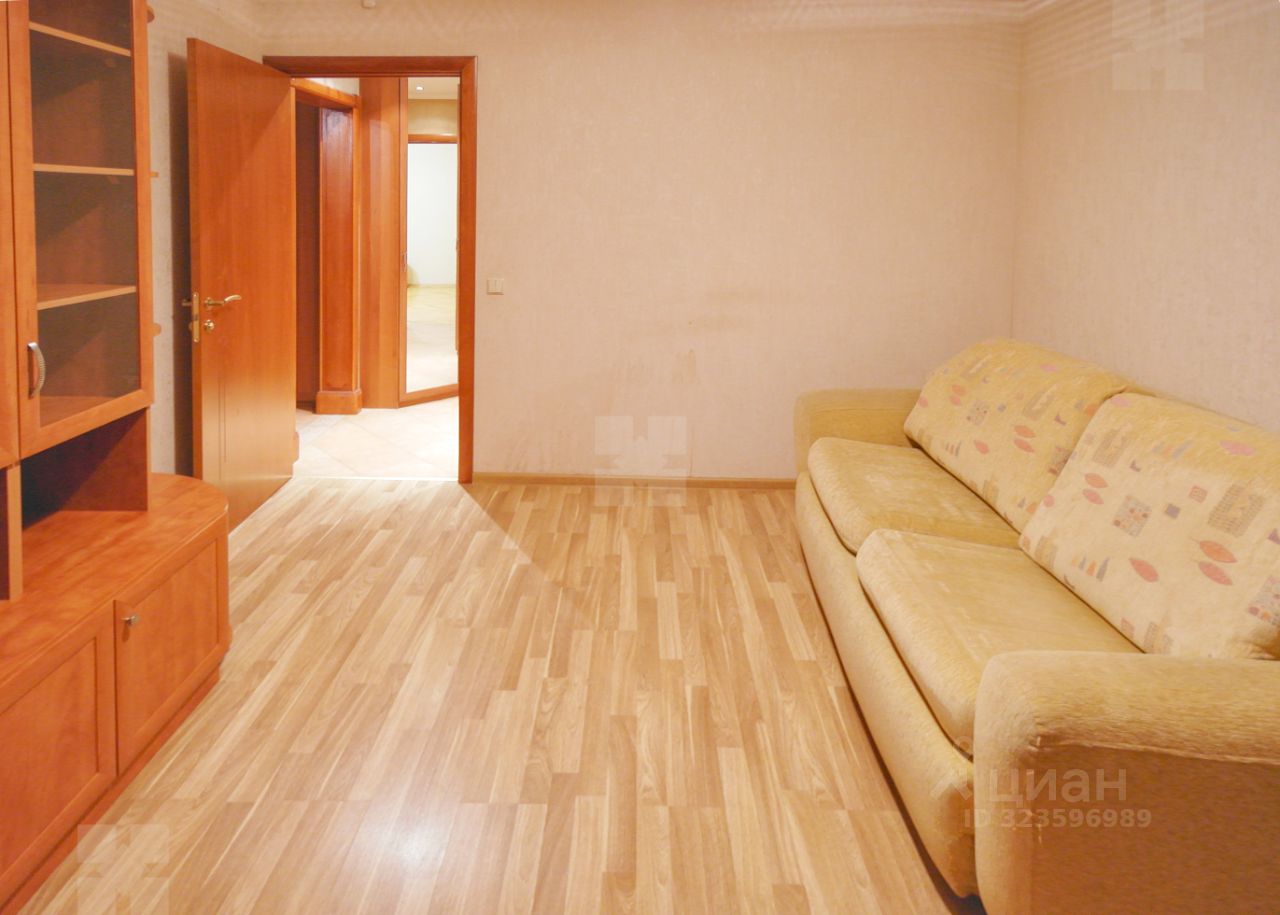 Аренда 2-комн квартиры на вторичном рынке Сумской проезд, 12К5