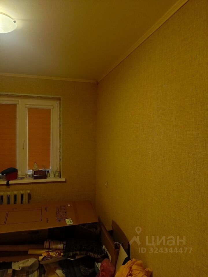 Продажа 3-комн квартиры на вторичном рынке Сланцы, улица Грибоедова, 19