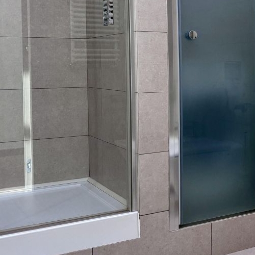 2-комн квартира Ждановская улица, 45