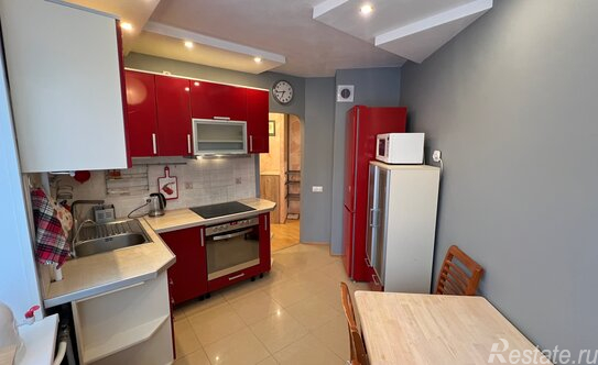 Аренда 2-комн квартиры на вторичном рынке Луначарского пр-кт,  д. 70,  к. 1