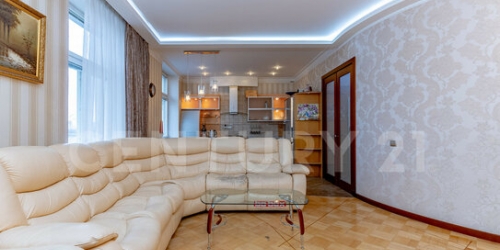 3-комн квартира Бассейная ул,  д. 27