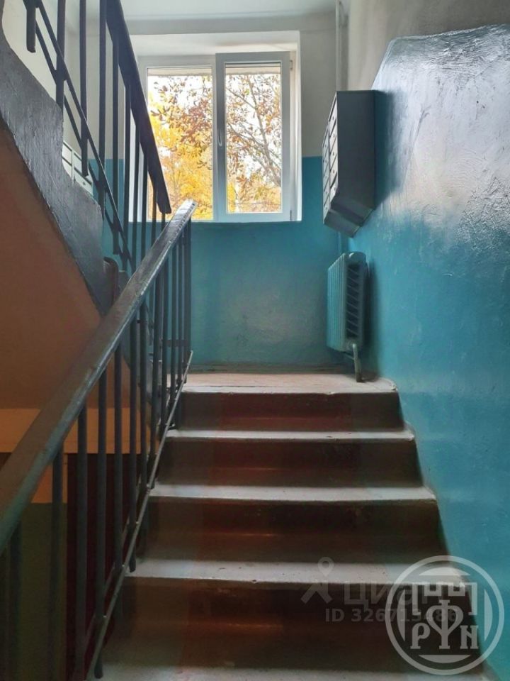 Продажа 1-комн квартиры на вторичном рынке Сланцы, улица Грибоедова, 14