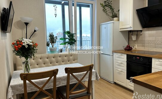 Продажа 2-комн квартиры на вторичном рынке проспект Героев