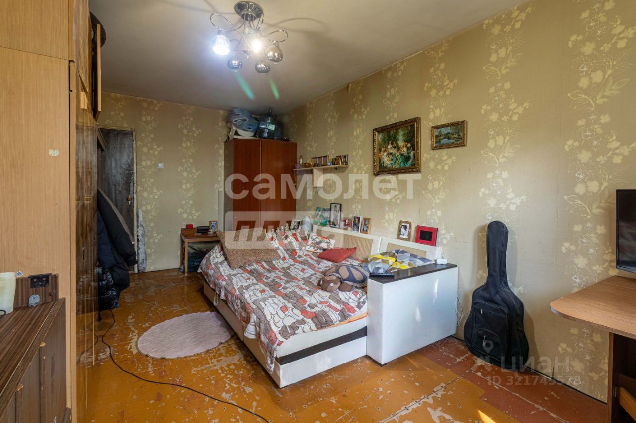 Продажа 2-комн квартиры на вторичном рынке Подольск, улица Шаталова, 4