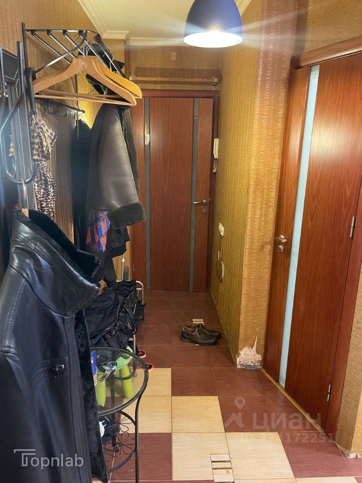 Продажа 2-комн квартиры на вторичном рынке проспект Большевиков, 5