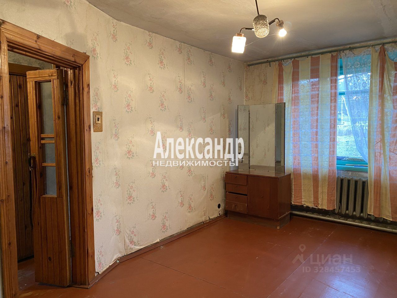 Продажа 1-комн квартиры на вторичном рынке пос. Плодовое, улица Центральная, 8