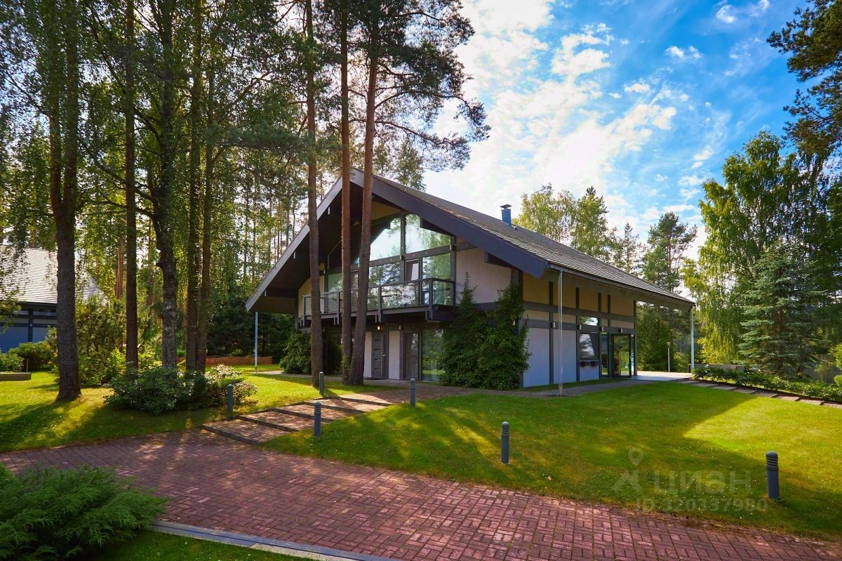 Продажа дома Патрикки Клаб кп,  д. 105
