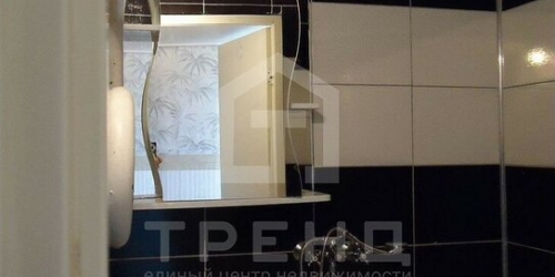 3-комн квартира Есенина ул,  д. 12,  к. 1