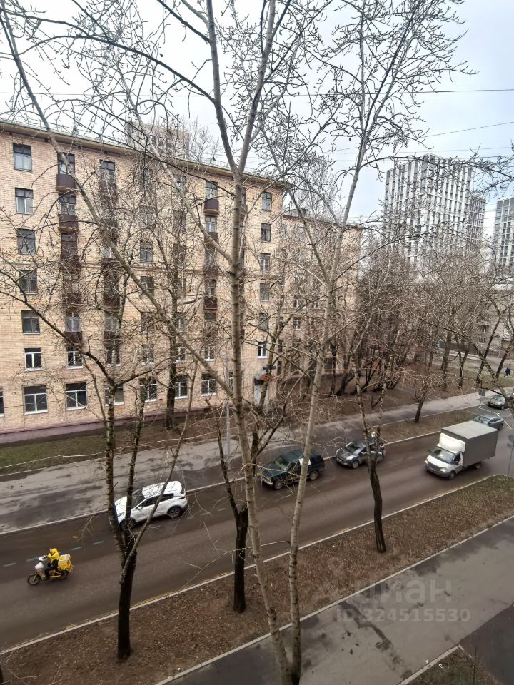 Продажа 3-комн квартиры на вторичном рынке Часовая улица, 23/8к1