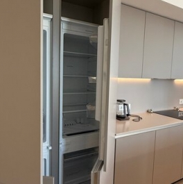 Продажа 4-комн квартиры на вторичном рынке улица Костикова,  д. 4 к1