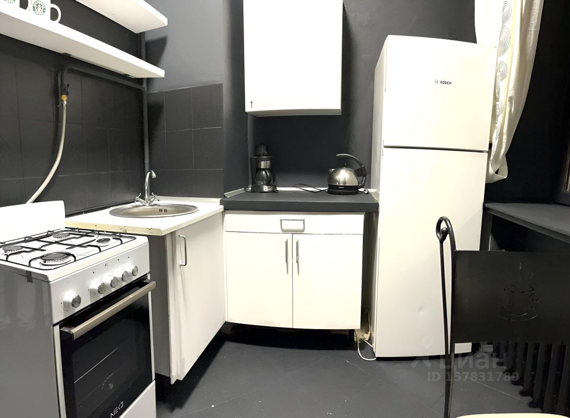 Аренда 2-комн квартиры на вторичном рынке Бережковская набережная, 12