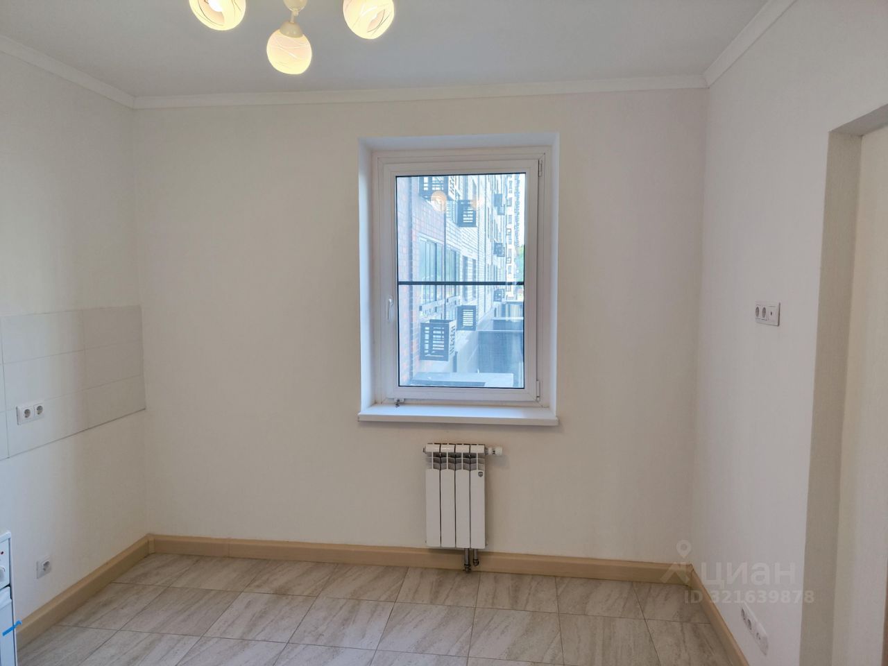 Продажа 3-комн квартиры на вторичном рынке улица Кварцевая, 2к3