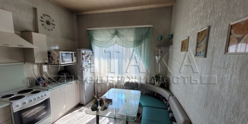 2-комн квартира Лабораторная,  д. 17