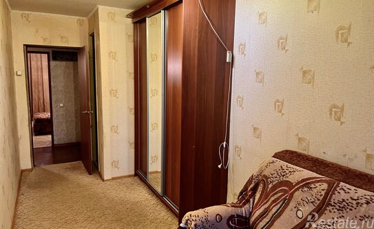 Продажа 3-комн квартиры на вторичном рынке Октябрьская наб,  д. 122 к2