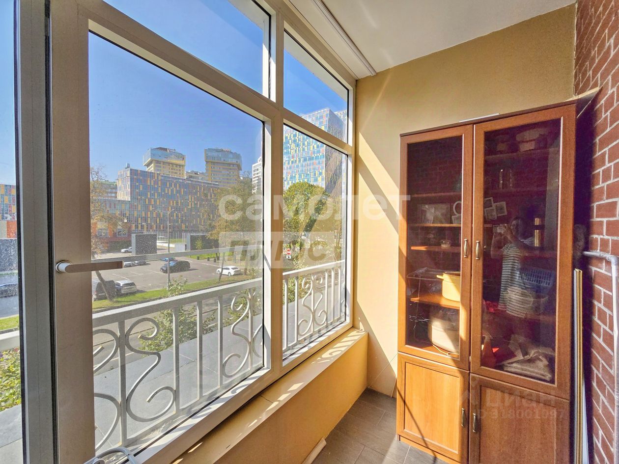 Продажа 3-комн квартиры на вторичном рынке Мытная улица, 7с1