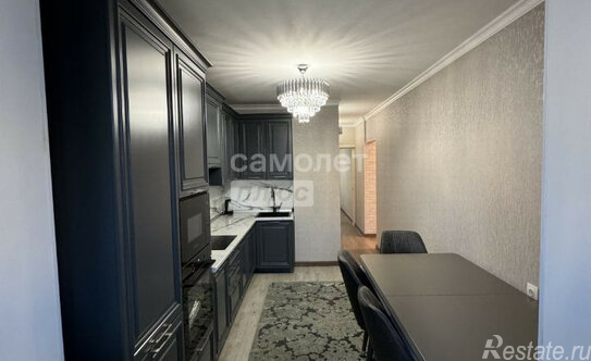 Продажа 2-комн квартиры на вторичном рынке улица Адмирала Лазарева,  д. 39