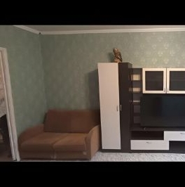 Продажа 1-комн квартиры на вторичном рынке Пикалево г., улица Горняков, 19