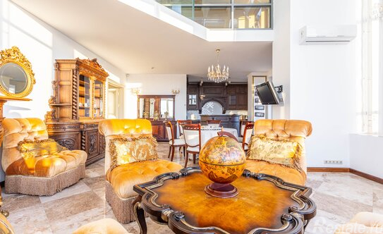 Продажа 7-комн квартиры на вторичном рынке Дивенская улица