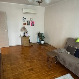 Продажа 2-комн квартиры на вторичном рынке ул Поликарпова,  д. 9