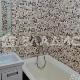 Продажа 2-комн квартиры на вторичном рынке Новопеределкинская улица,  д. 8