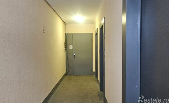 Продажа 3-комн квартиры на вторичном рынке улица Адмирала Лазарева