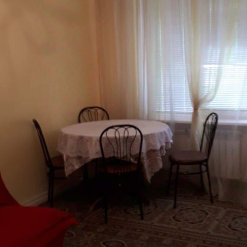 3-комн квартира д. Гостилицы, улица Школьная, 2