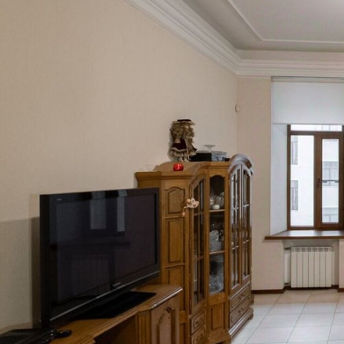 4-комн квартира Кирочная улица, 19