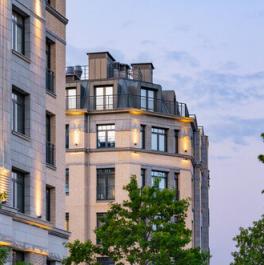 Продажа 3-комн квартиры на вторичном рынке набережная реки Карповки,  д. 31 к1 с1