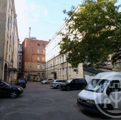 3-комн квартира 8-я Советская ул. ,  д. 50