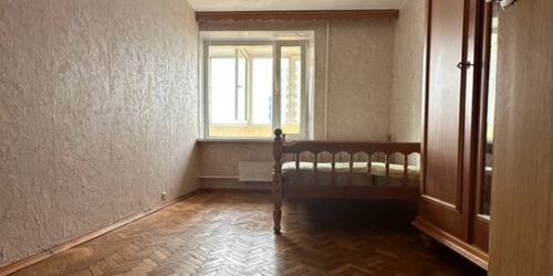 2-комн квартира Изумрудная улица,  д. 52