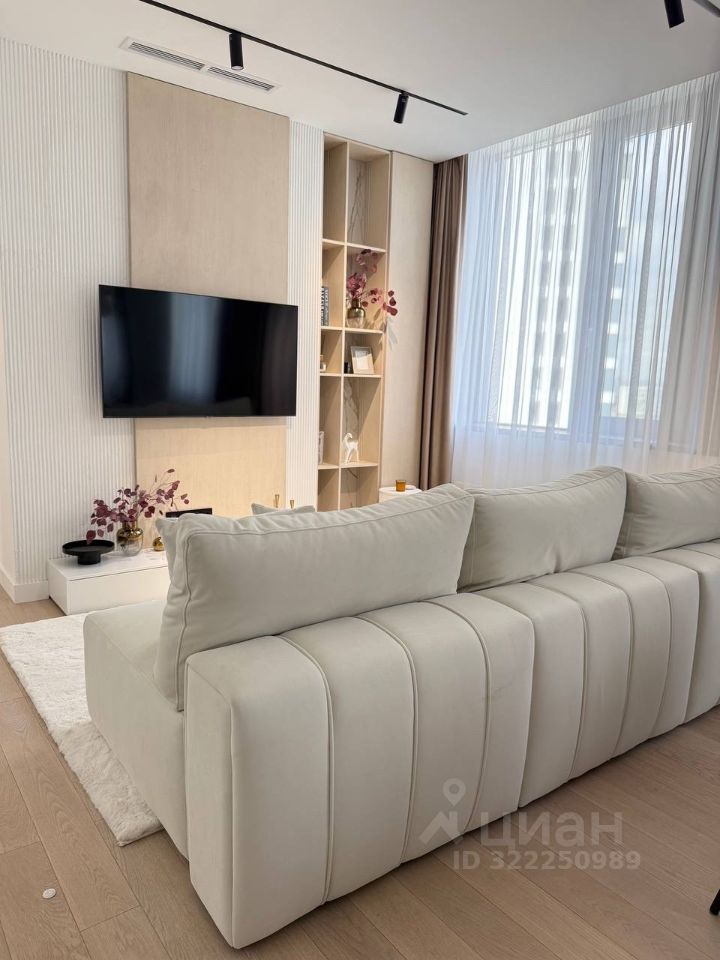 Аренда 4-комн квартиры на вторичном рынке Шмитовский проезд, 39к8