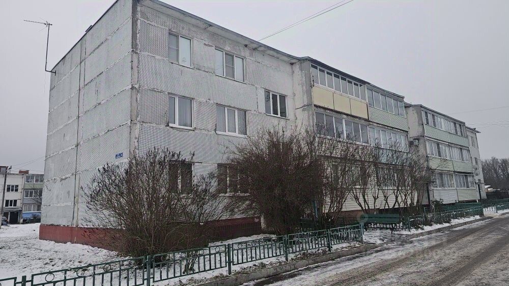 Продажа 1-комн квартиры на вторичном рынке с. Ивановское, улица Школьная, 4