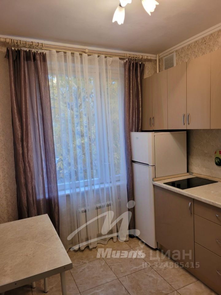 Аренда 1-комн квартиры на вторичном рынке улица Красного Маяка, 13АК4