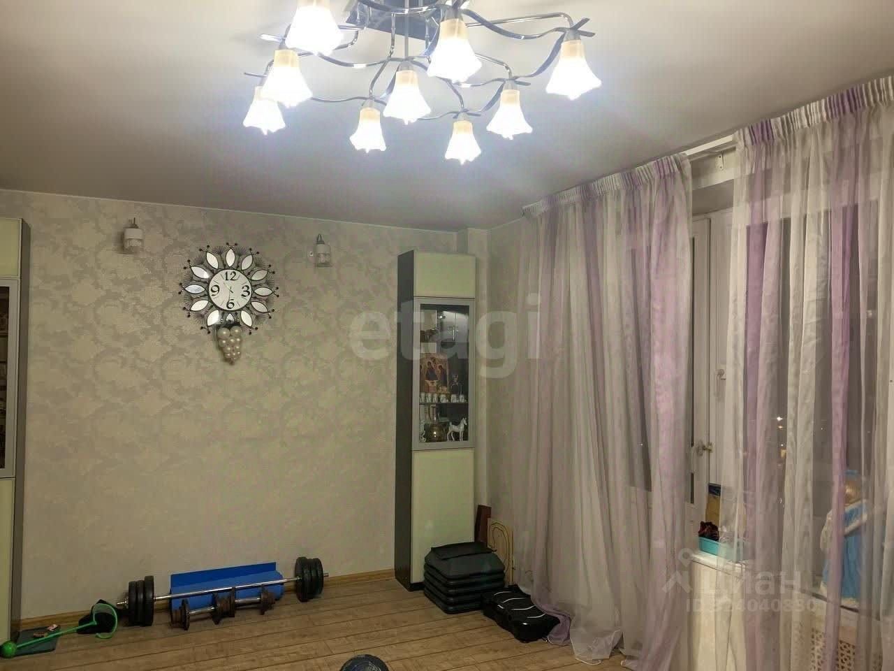 Продажа 3-комн квартиры на вторичном рынке улица Богданова, 16