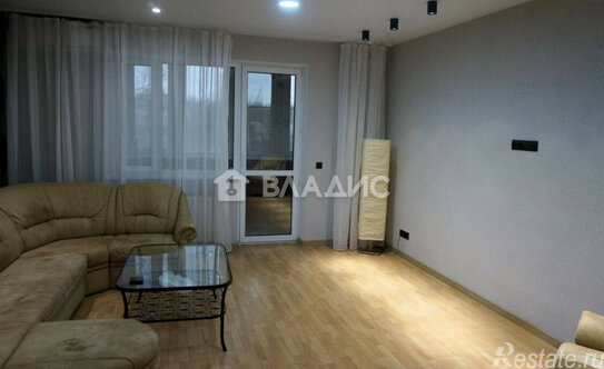 Продажа 3-комн квартиры на вторичном рынке Привольная улица,  д. 25