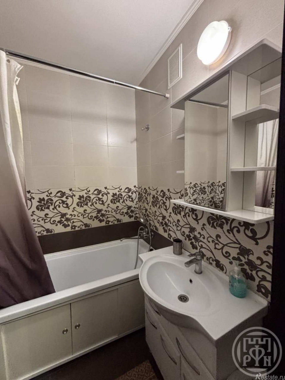 Аренда 1-комн квартиры на вторичном рынке Ветеранов просп.,  д. 171,  к. 5