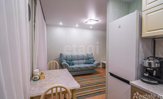 Продажа 3-комн квартиры на вторичном рынке Белградская улица,  д. 12