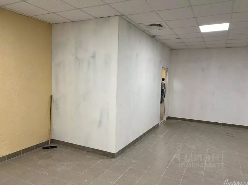 Аренда торгового помещения улица Архитектора Белова,  д. 6 к1