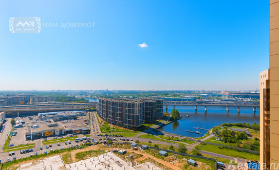 Продажа 3-комн квартиры на вторичном рынке улица Савушкина