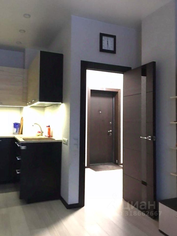 Продажа 2-комн квартиры на вторичном рынке Лесной мкр, д. Холмы, 3к2